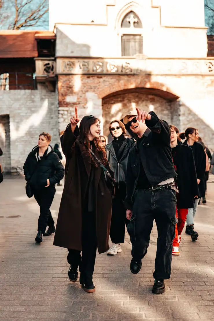 Krakow History Walking Tour with Twist: Drink & Polish Snack